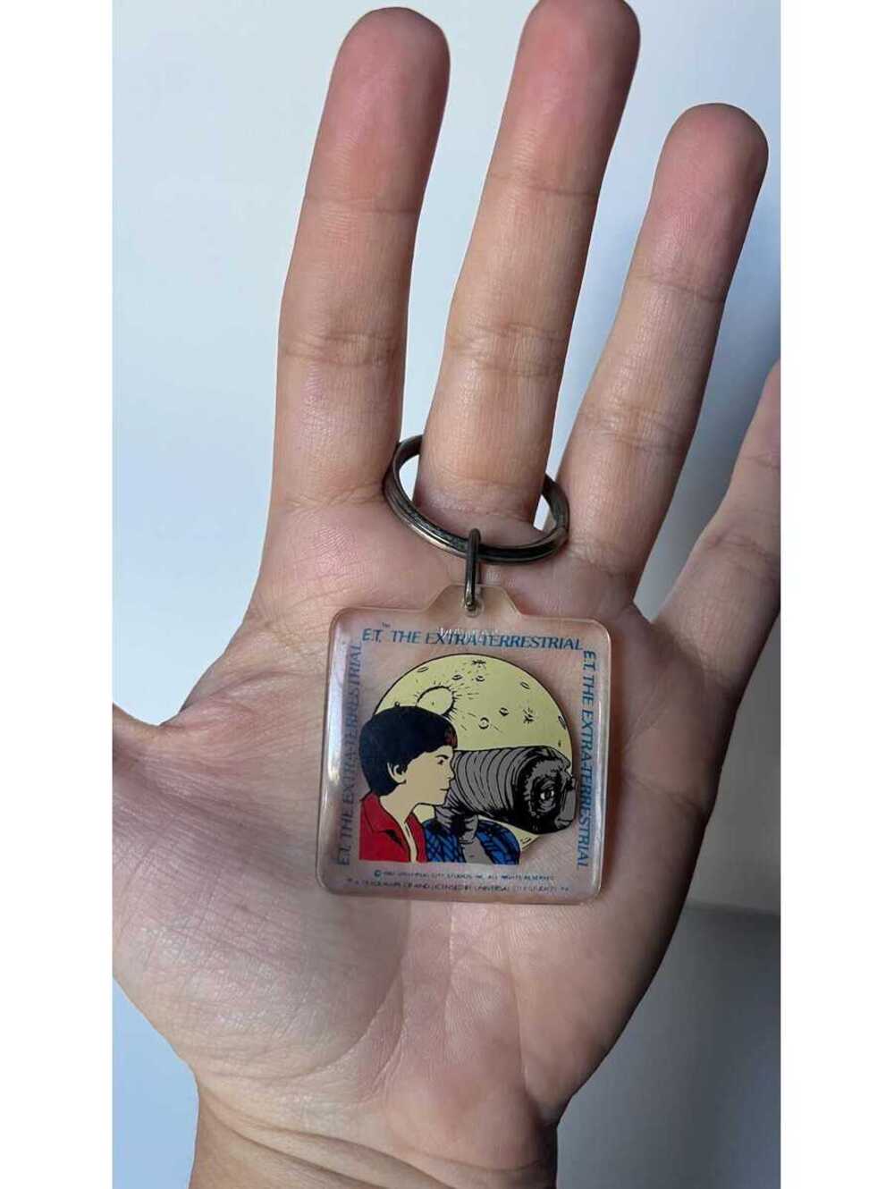 Vintage 1982 E.T. The Extra-Terrestrial Keychain Universal City Studios Elliott